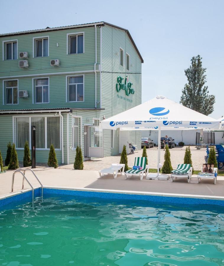Fanfan Hotel Odessa Exterior photo