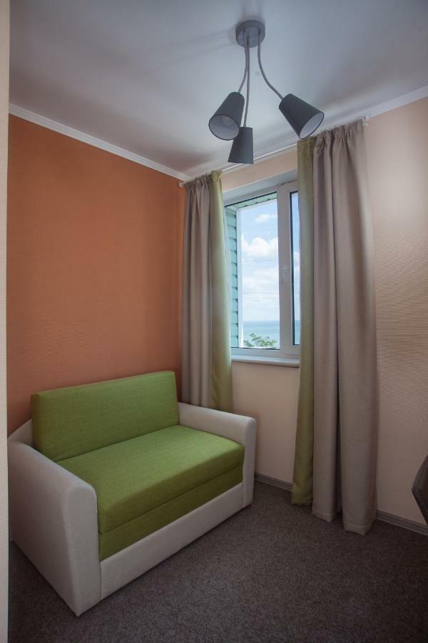 Fanfan Hotel Odessa Exterior photo