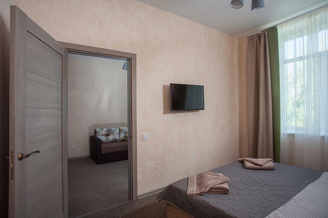 Fanfan Hotel Odessa Exterior photo